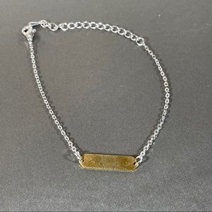 Silver Gone Simple Subtle Feline Cat bracelet